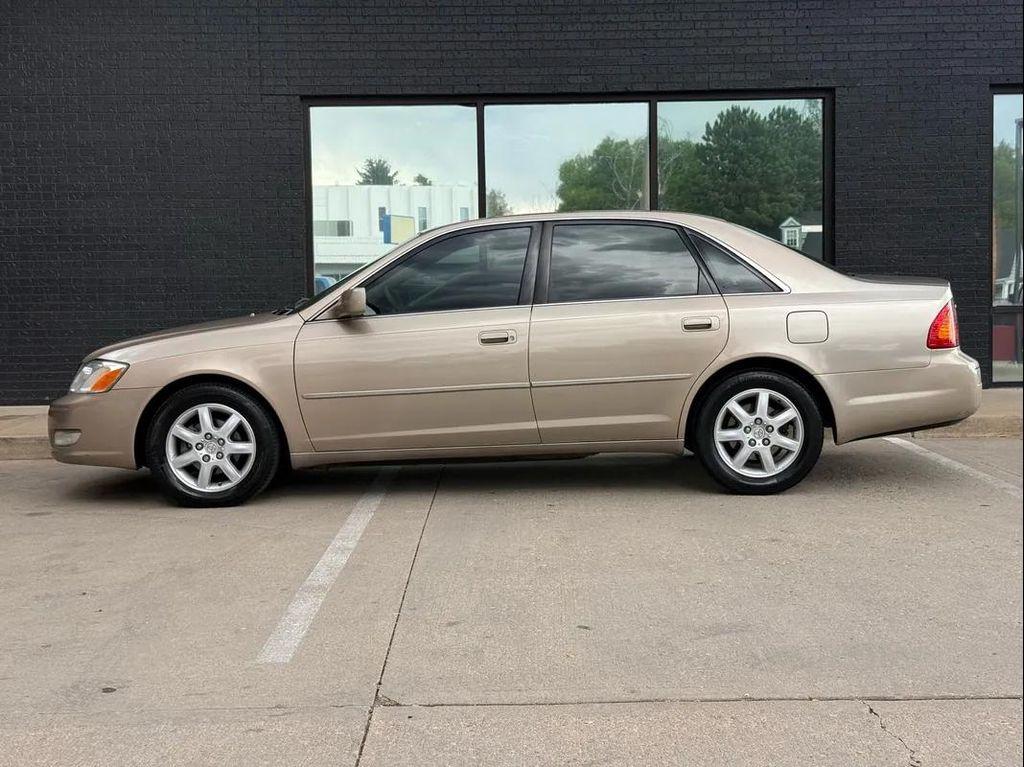 used 2001 Toyota Avalon car, priced at $6,490
