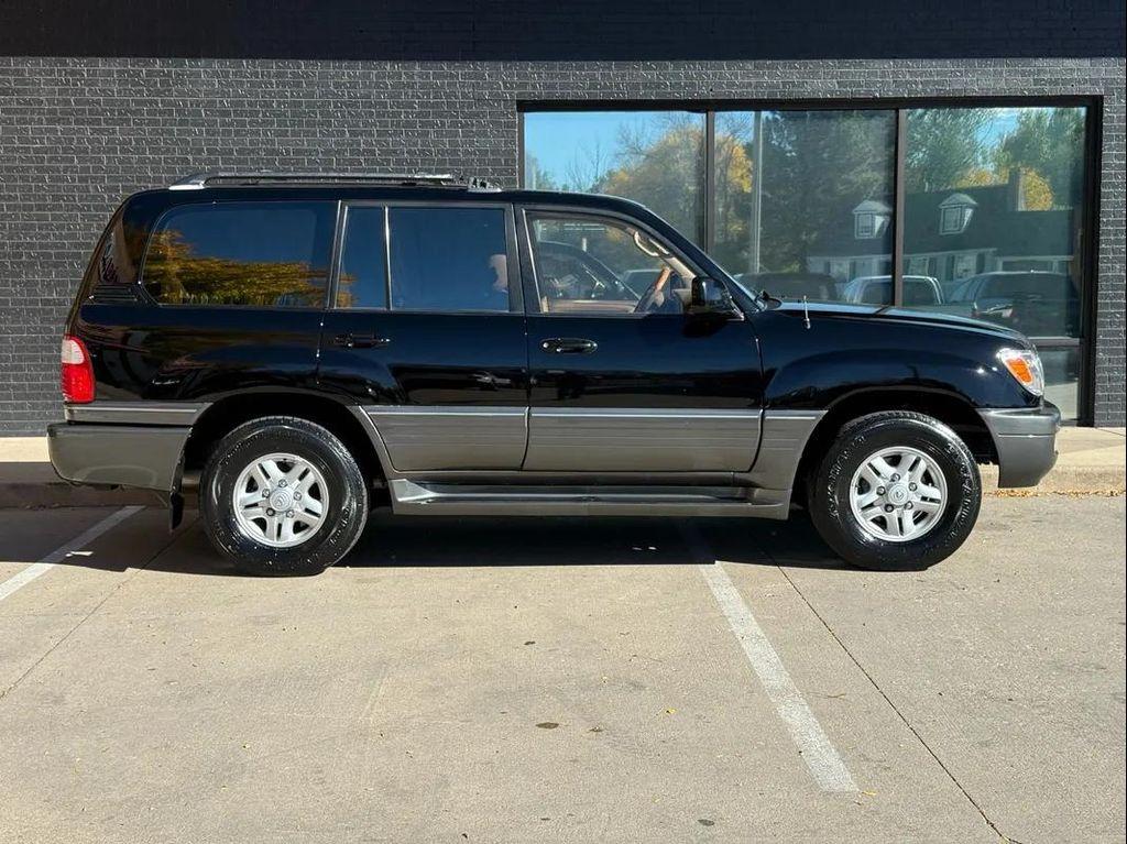 used 2000 Lexus LX 470 car, priced at $19,990