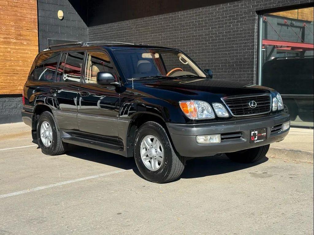 used 2000 Lexus LX 470 car, priced at $19,990