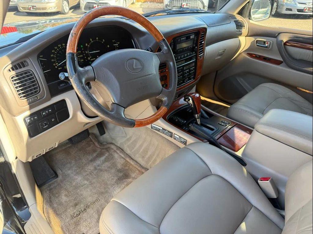 used 2000 Lexus LX 470 car, priced at $19,990