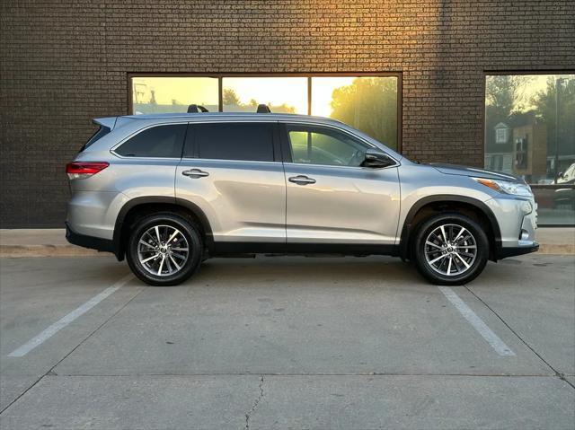 used 2019 Toyota Highlander car, priced at $30,990