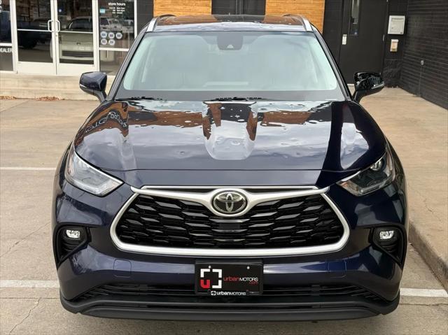 used 2021 Toyota Highlander car, priced at $26,990