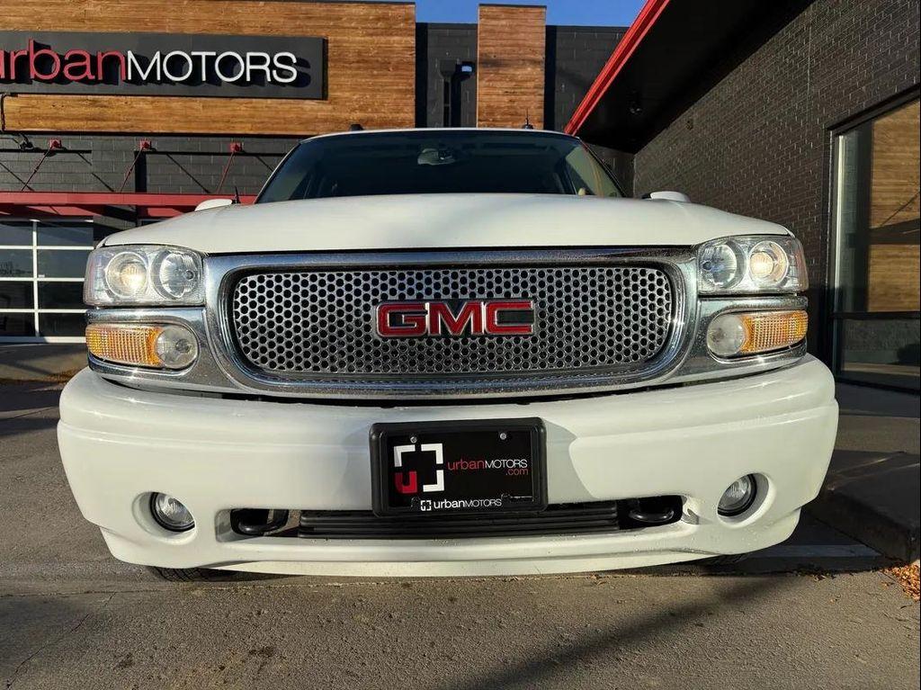 used 2004 GMC Yukon car, priced at $15,990