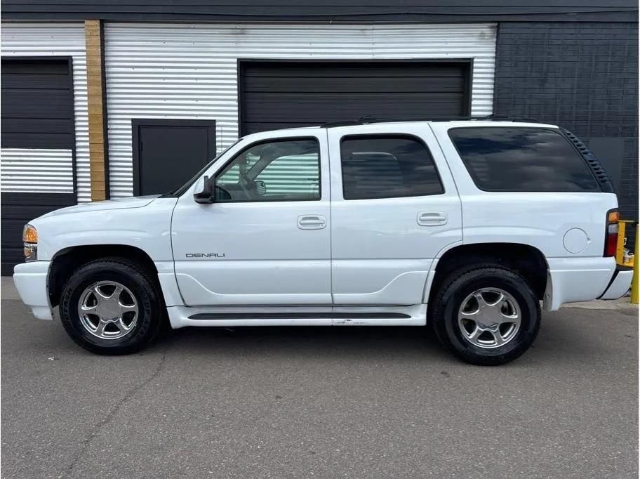 used 2004 GMC Yukon car, priced at $15,990