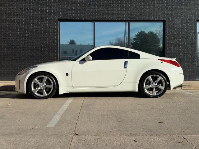 used 2006 Nissan 350Z car, priced at $14,990