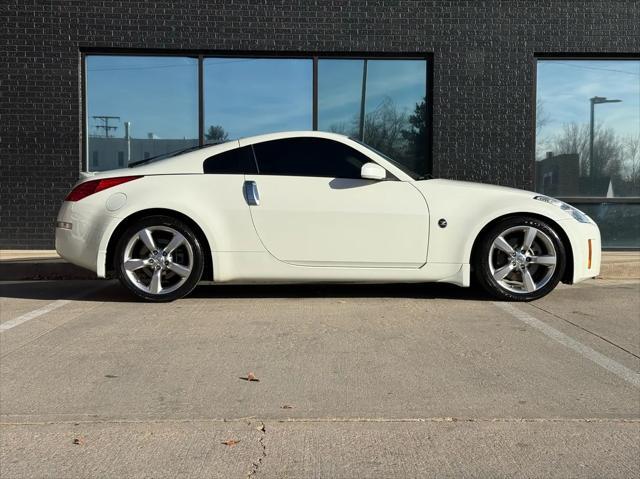 used 2006 Nissan 350Z car, priced at $14,990