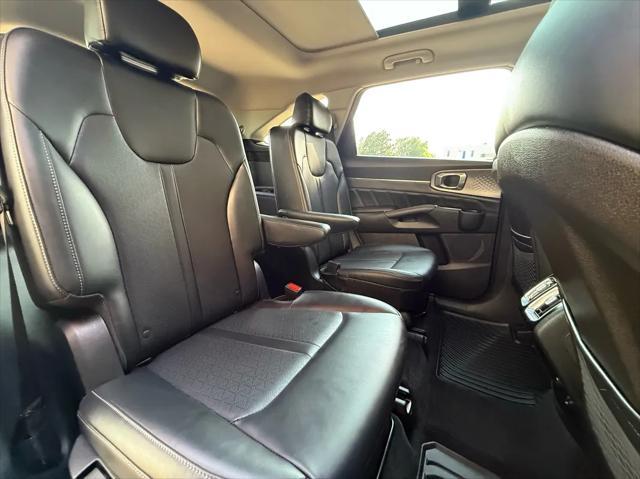 used 2021 Kia Sorento car, priced at $24,990