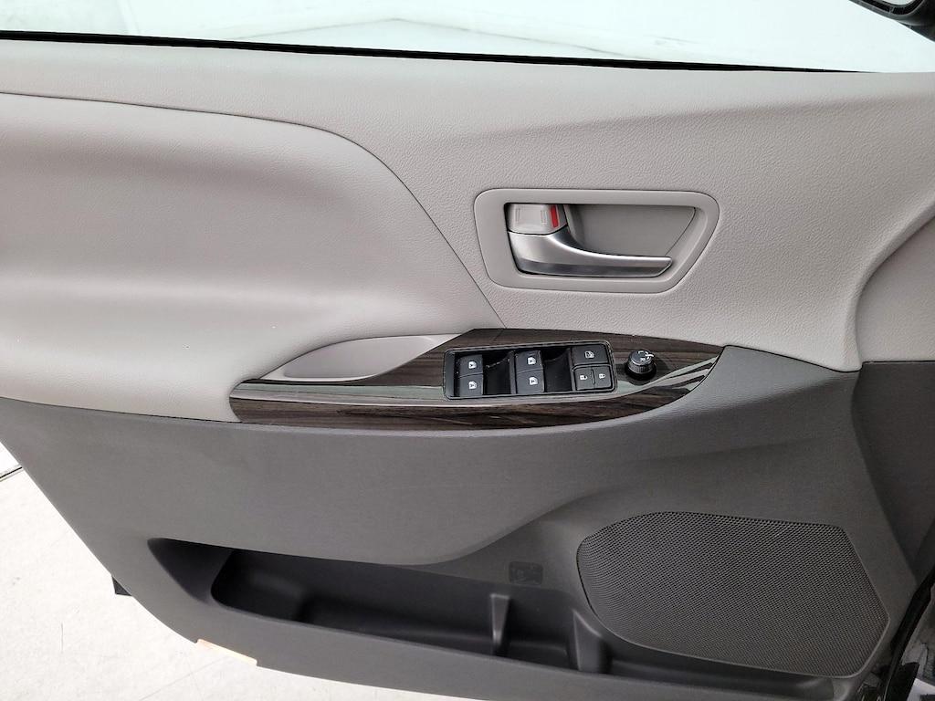 used 2019 Toyota Sienna car, priced at $31,998