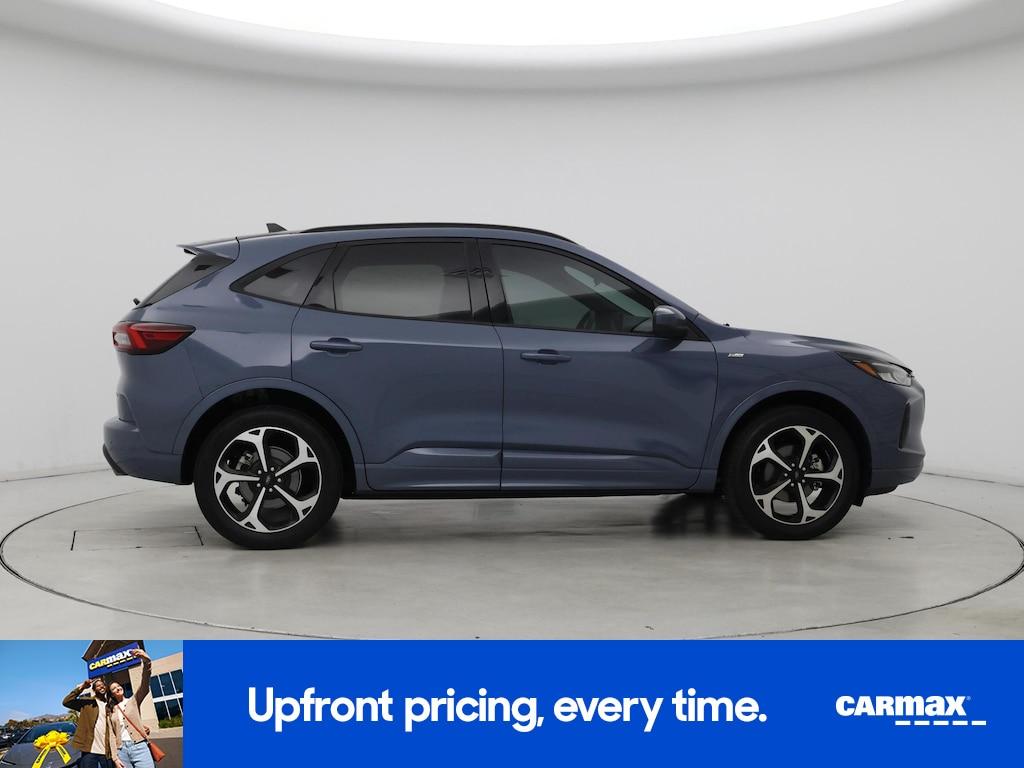 used 2023 Ford Escape car, priced at $26,998