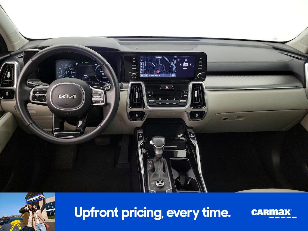 used 2023 Kia Sorento car, priced at $32,998