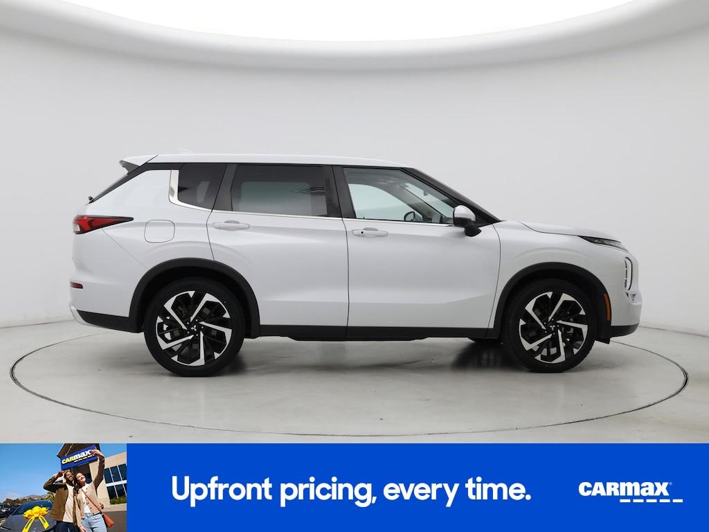 used 2023 Mitsubishi Outlander car, priced at $23,998