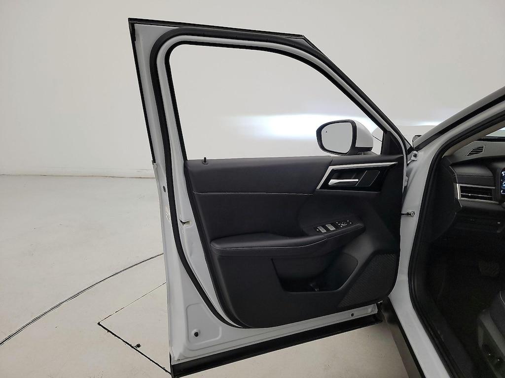 used 2023 Mitsubishi Outlander car, priced at $23,998