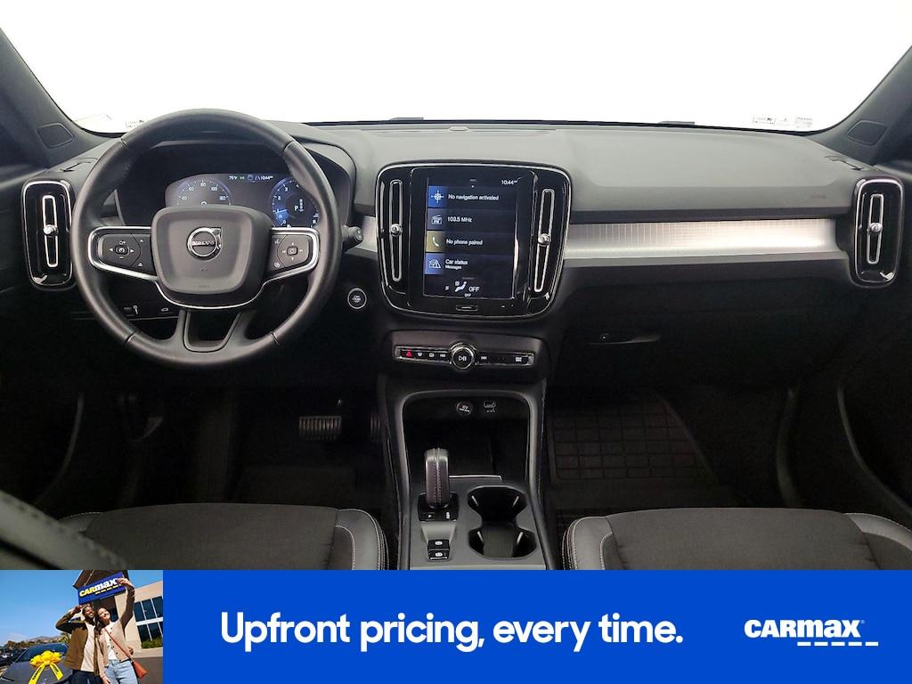 used 2020 Volvo XC40 car, priced at $22,998