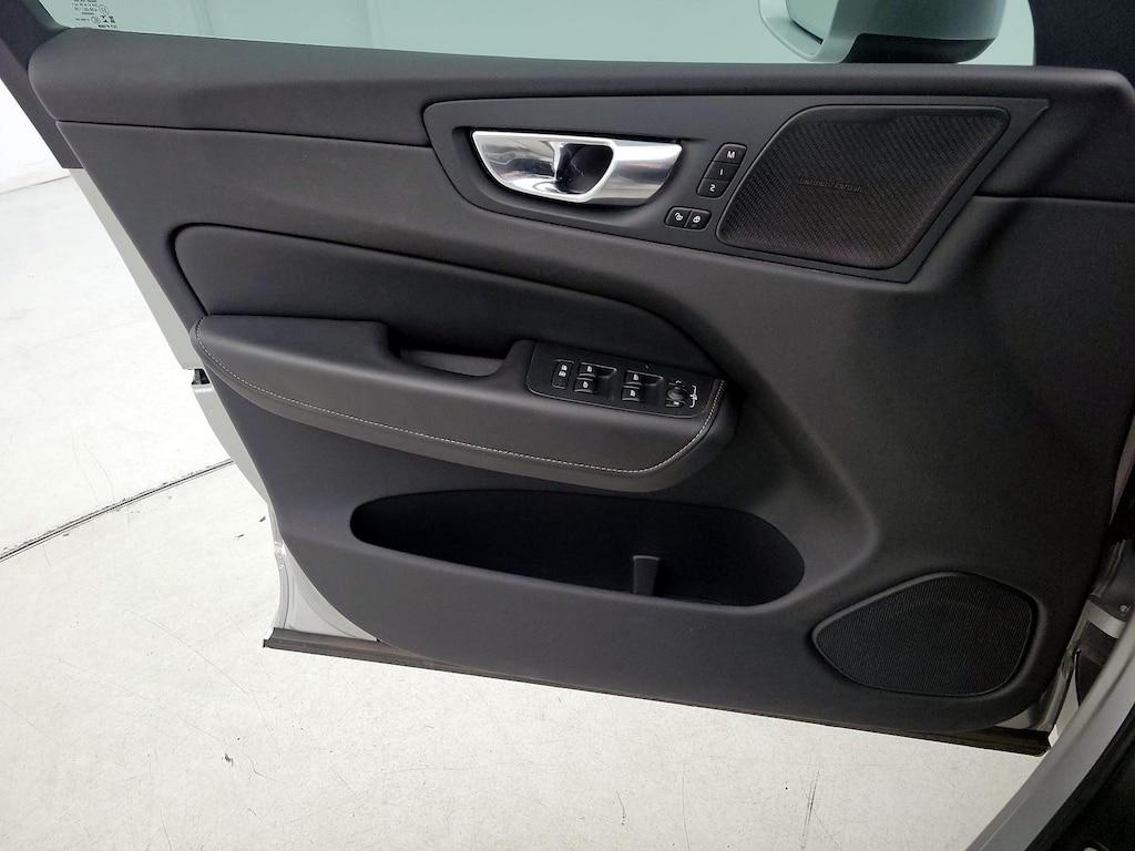 used 2021 Volvo XC60 car, priced at $32,998