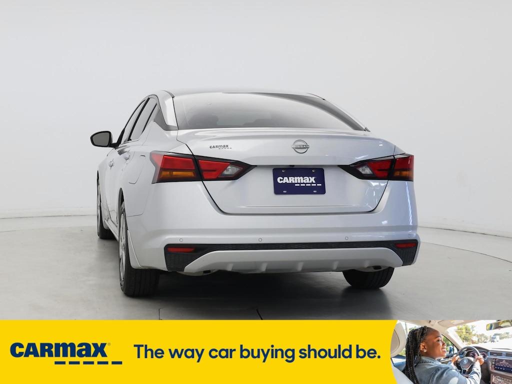 used 2023 Nissan Altima car, priced at $21,998