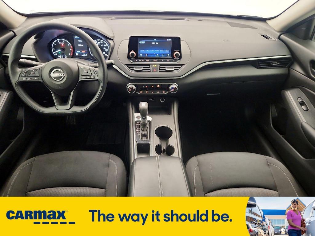 used 2023 Nissan Altima car, priced at $21,998