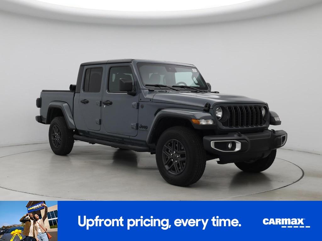 used 2024 Jeep Gladiator car, priced at $37,998