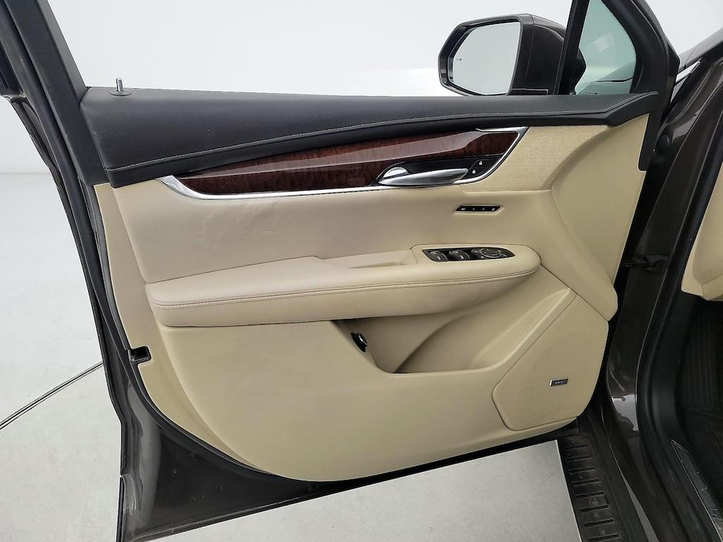 used 2019 Cadillac XT5 car, priced at $23,998