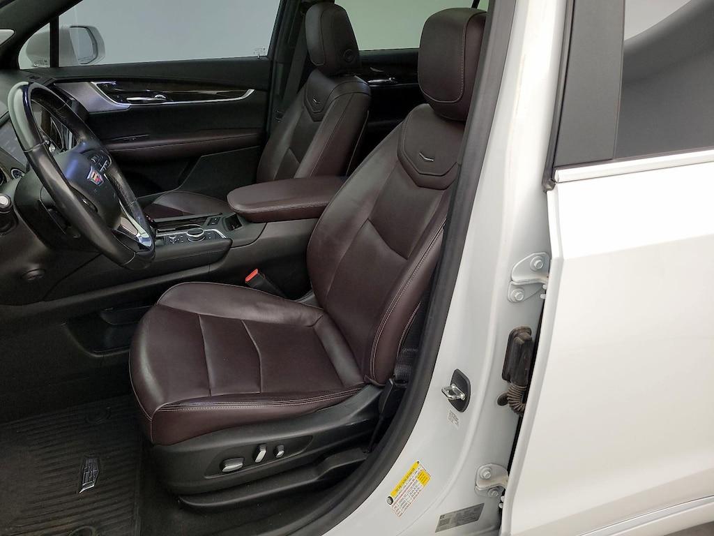 used 2020 Cadillac XT6 car, priced at $30,998