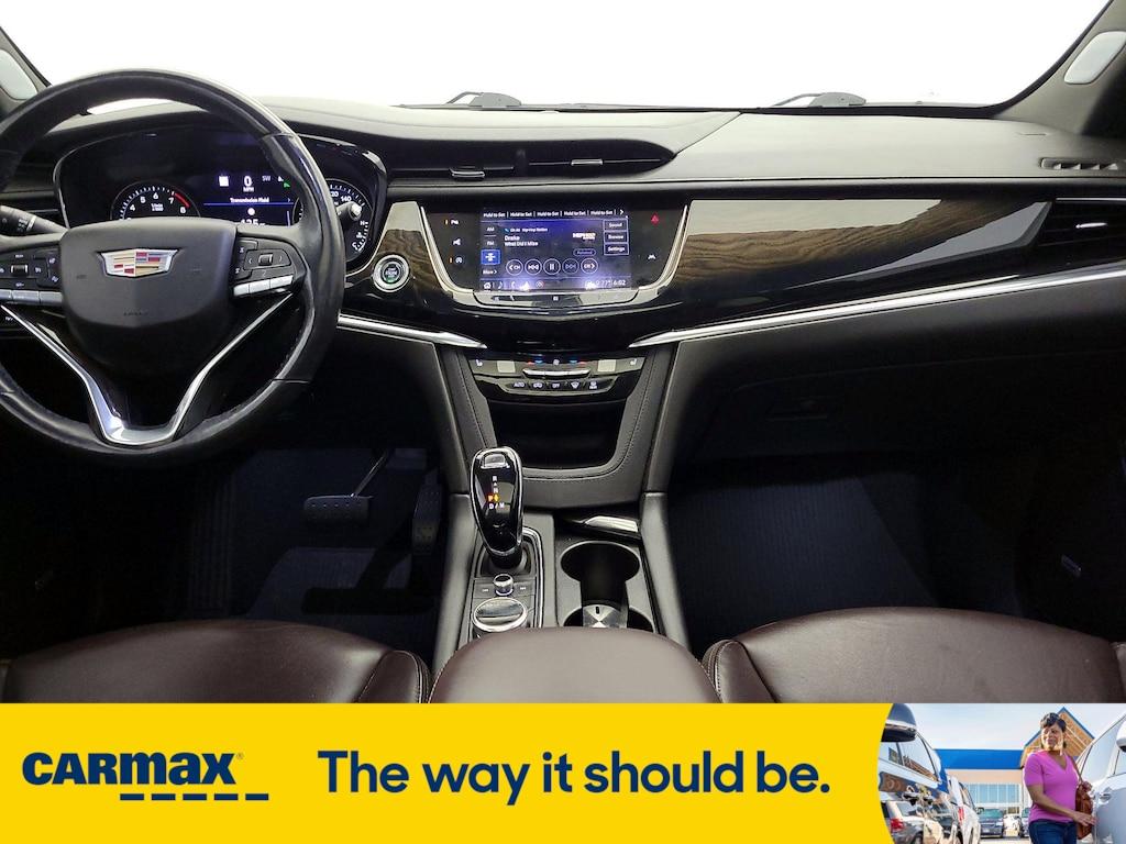 used 2020 Cadillac XT6 car, priced at $30,998
