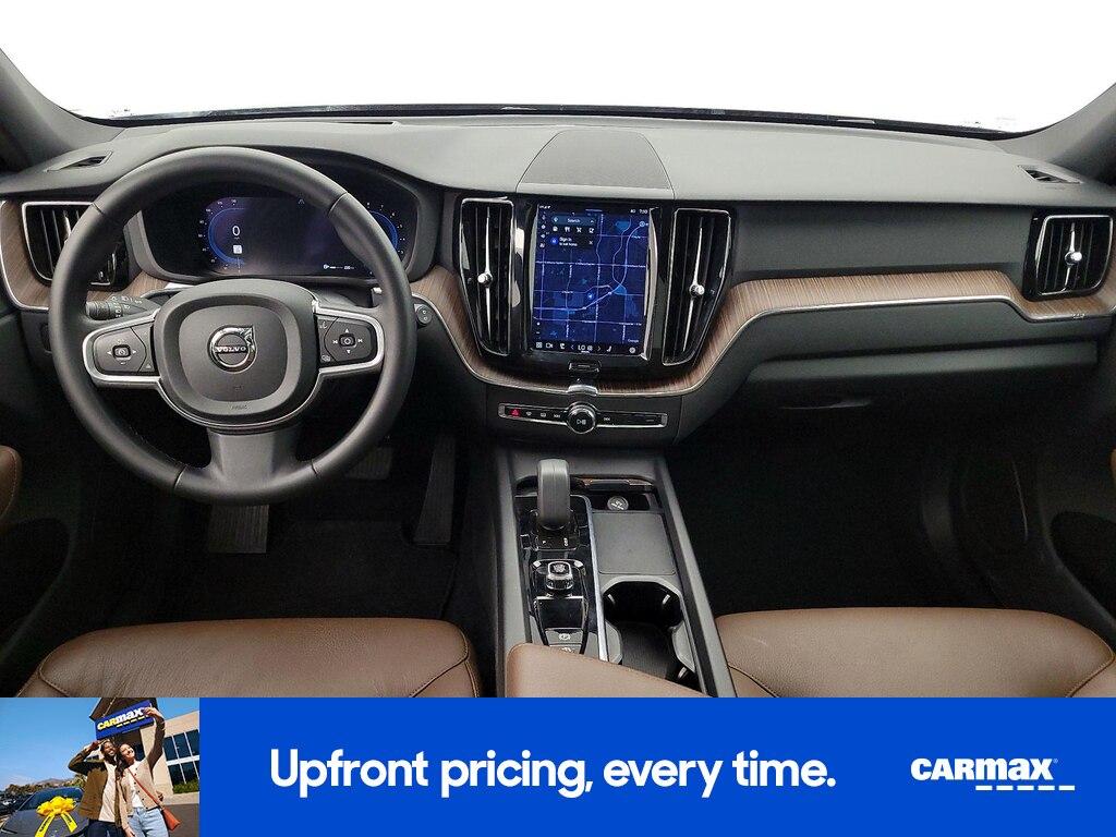 used 2022 Volvo XC60 car, priced at $28,998
