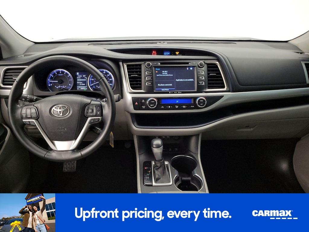 used 2019 Toyota Highlander car, priced at $24,998