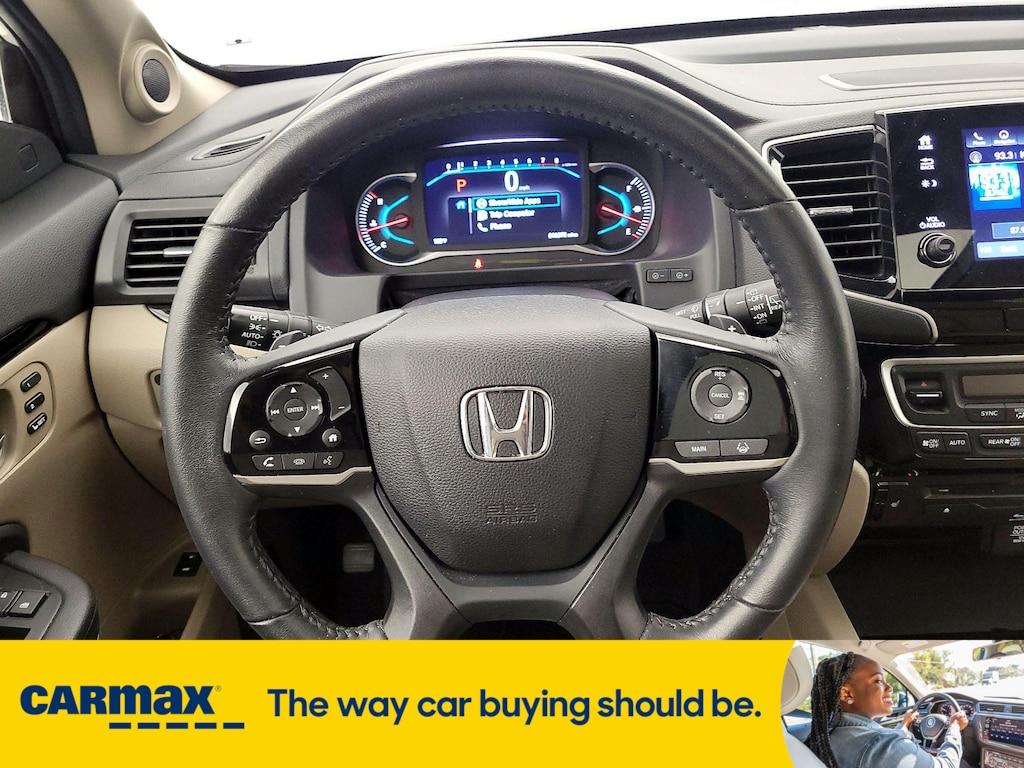 used 2021 Honda Pilot car, priced at $31,998