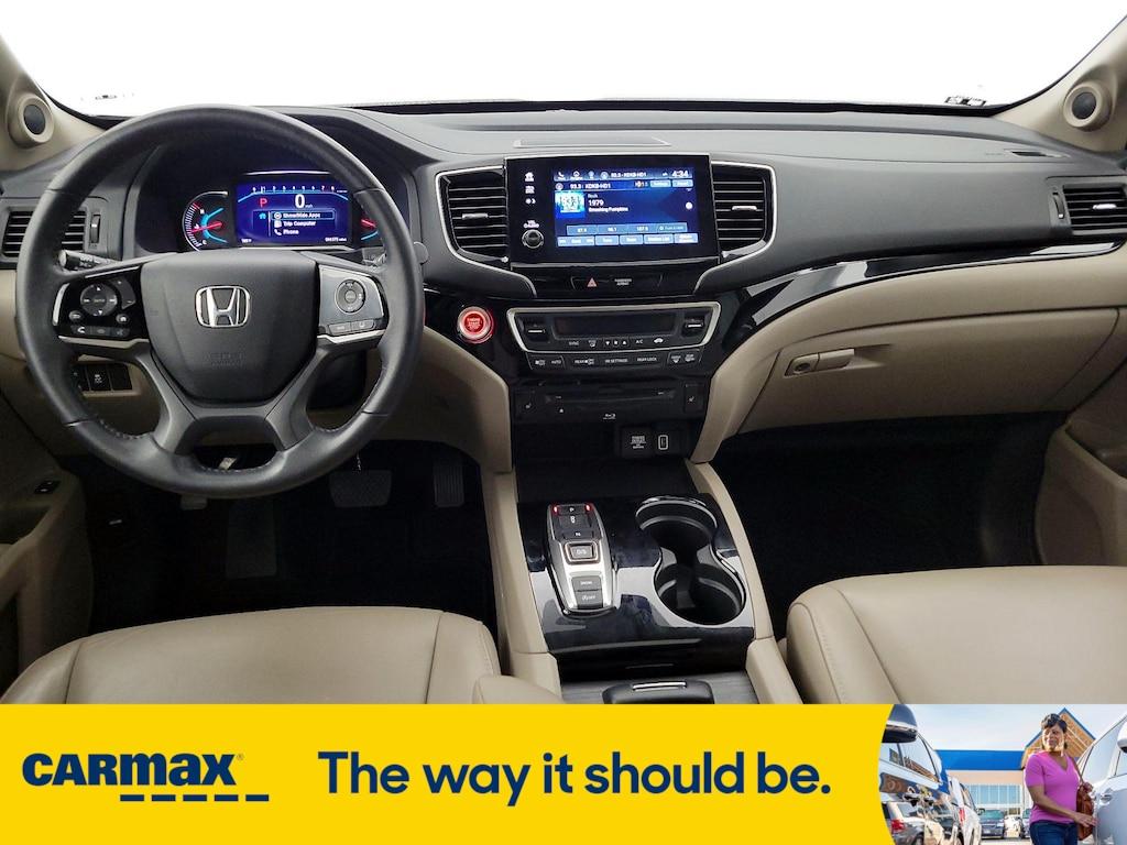 used 2021 Honda Pilot car, priced at $31,998