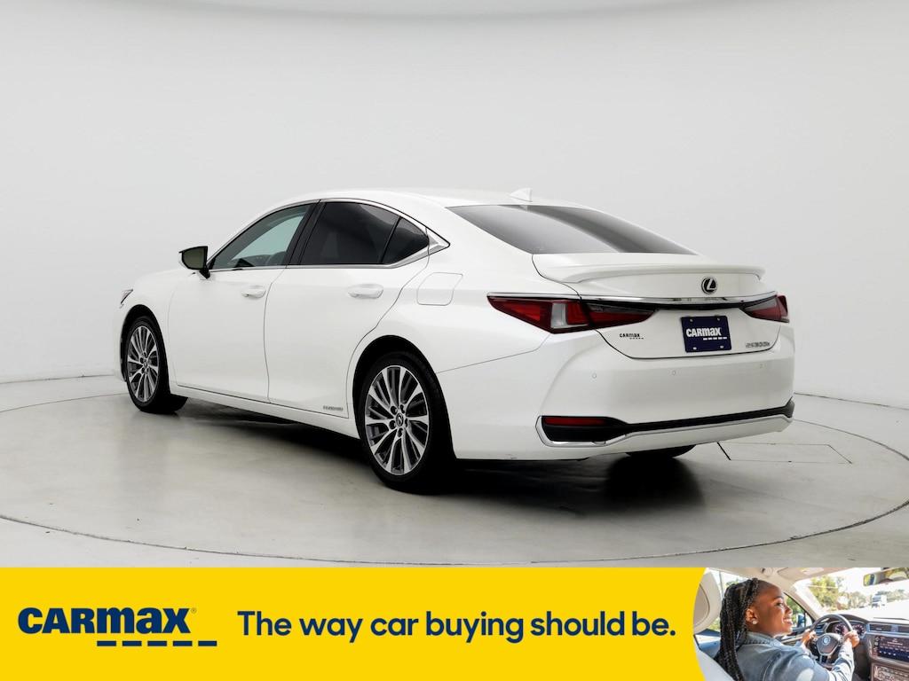 used 2020 Lexus ES 300h car, priced at $32,998