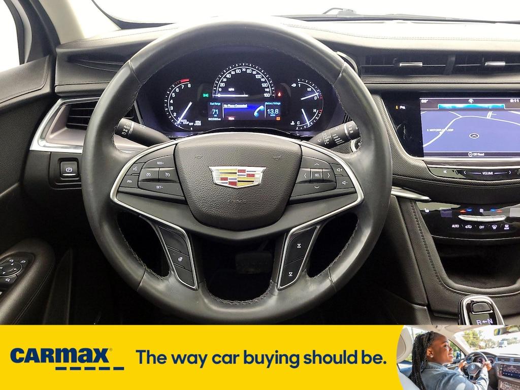 used 2017 Cadillac XT5 car, priced at $18,998
