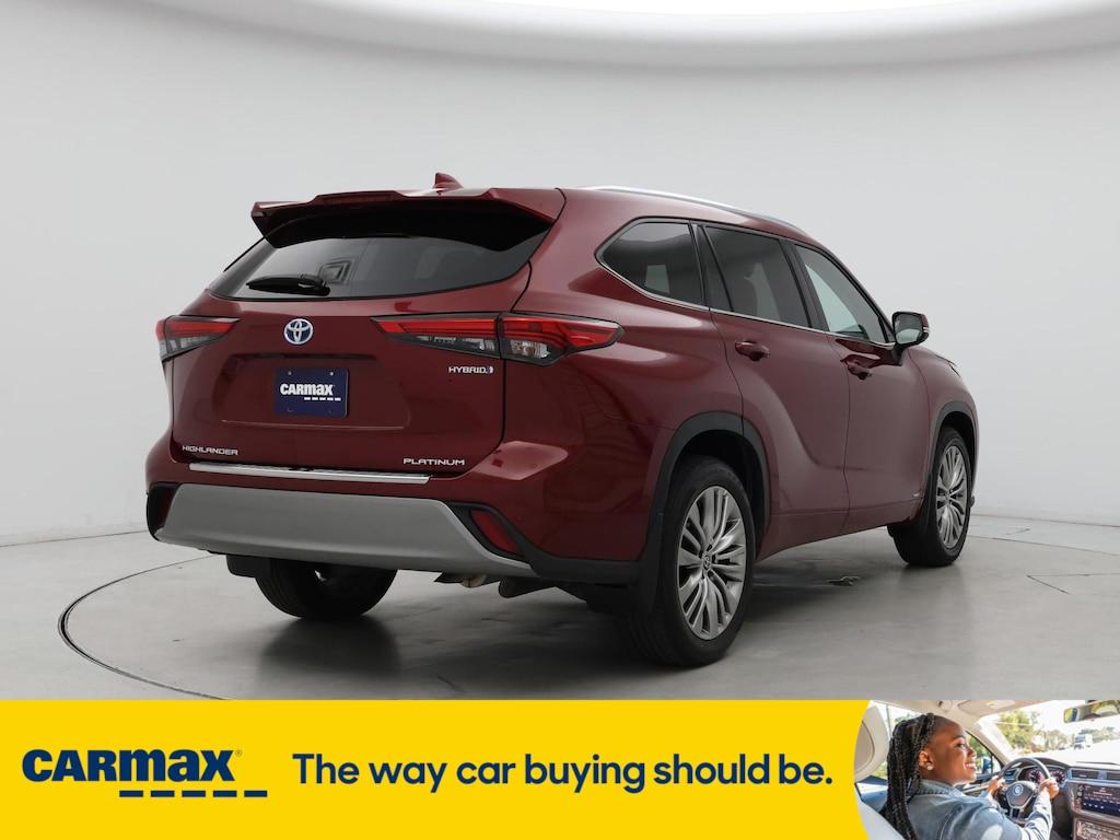 used 2022 Toyota Highlander Hybrid car, priced at $49,998