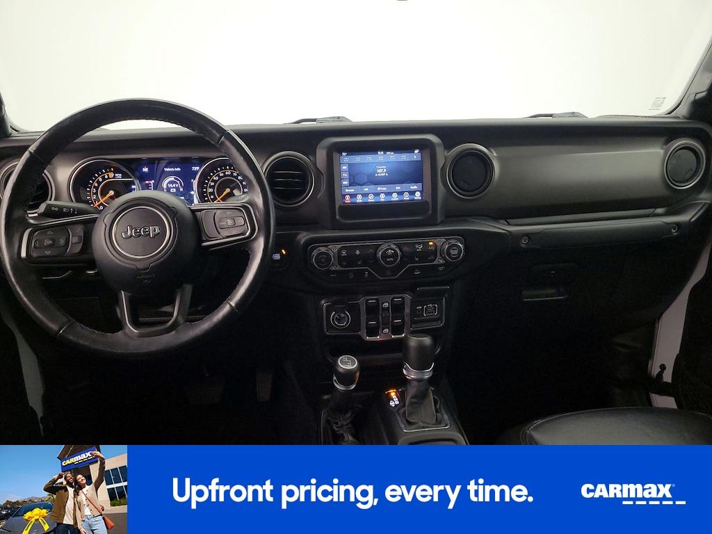 used 2022 Jeep Gladiator car, priced at $31,998