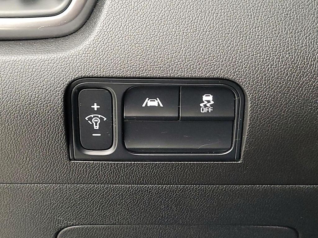 used 2022 Kia Sorento car, priced at $26,998