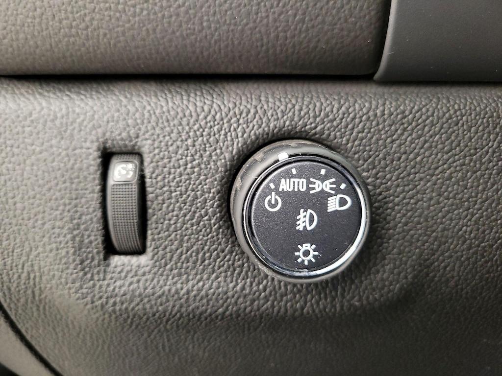 used 2022 GMC Canyon car, priced at $27,998