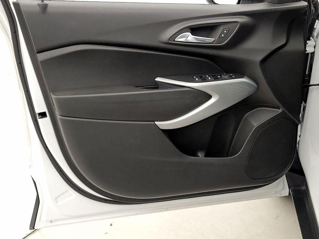 used 2024 Chevrolet Trax car, priced at $20,998