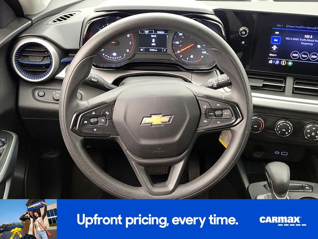 used 2024 Chevrolet Trax car, priced at $20,998