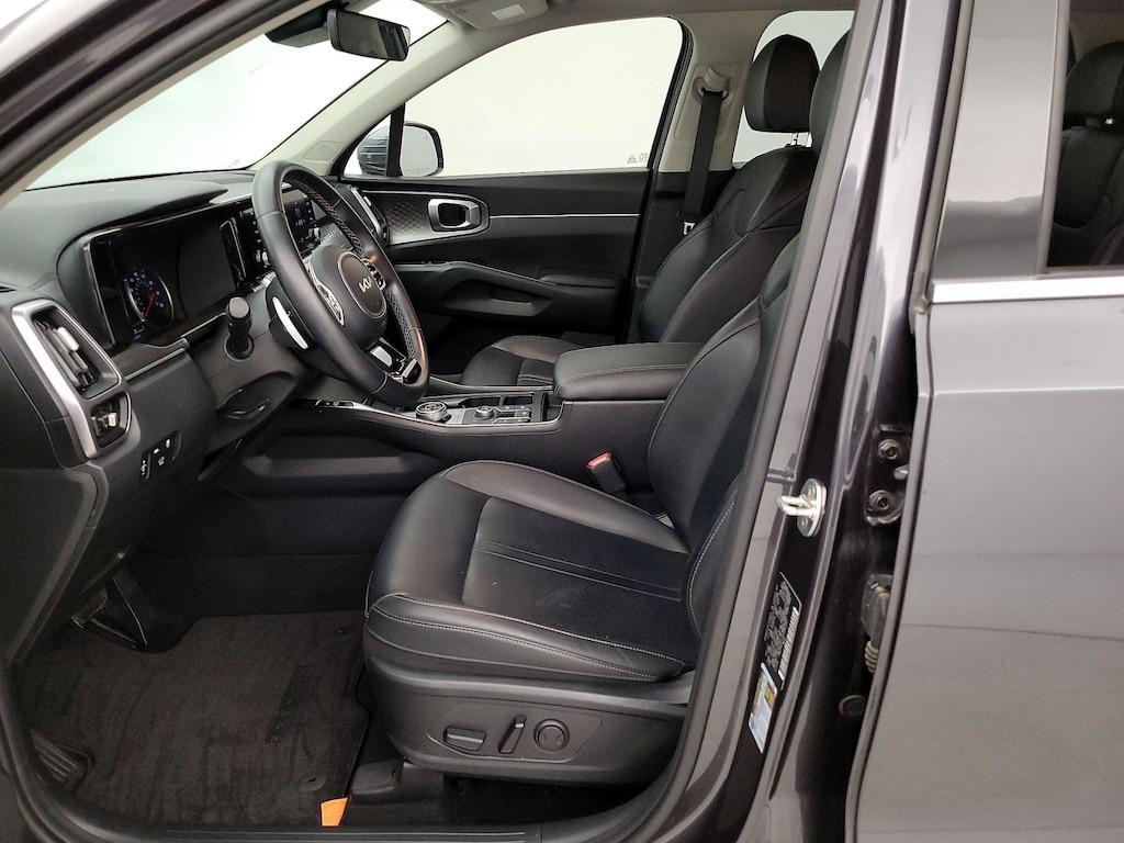 used 2023 Kia Sorento Hybrid car, priced at $29,998