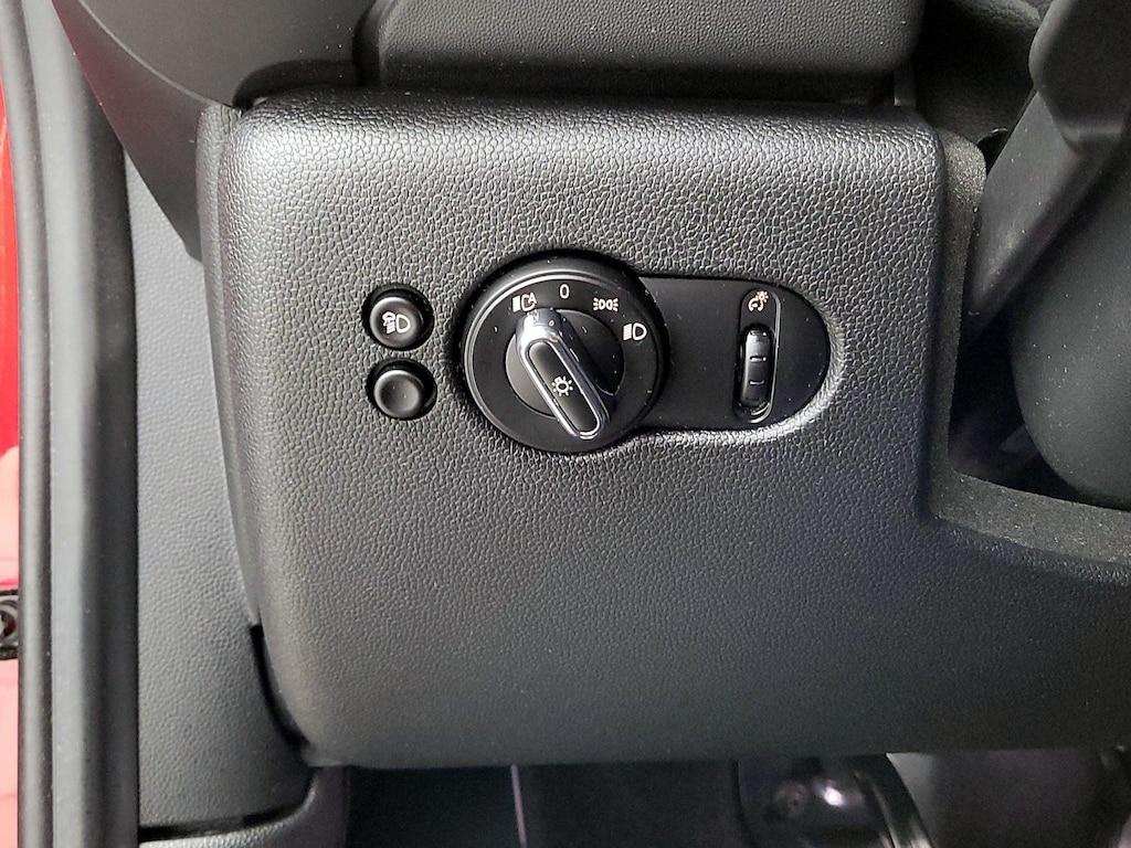 used 2022 MINI SE Hardtop car, priced at $19,998