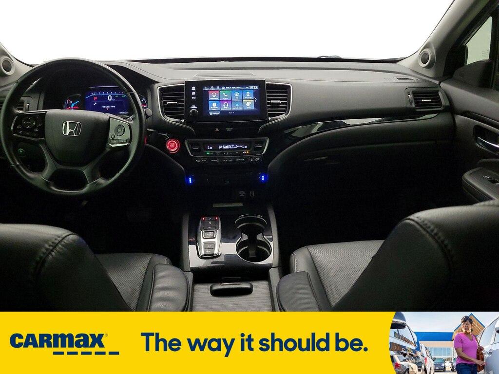 used 2019 Honda Pilot car, priced at $29,998