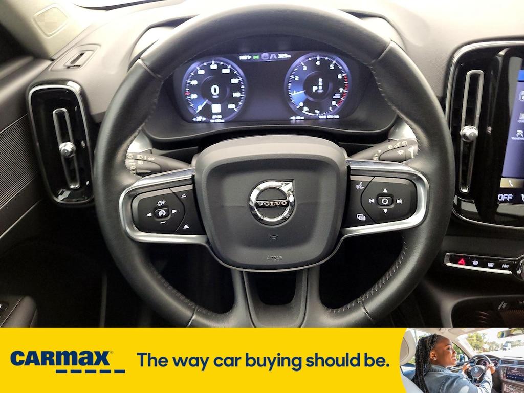 used 2019 Volvo XC40 car, priced at $26,998