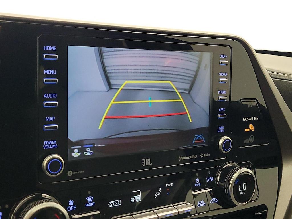 used 2020 Toyota Highlander Hybrid car, priced at $34,998