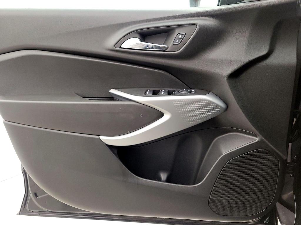 used 2024 Chevrolet Trax car, priced at $20,998