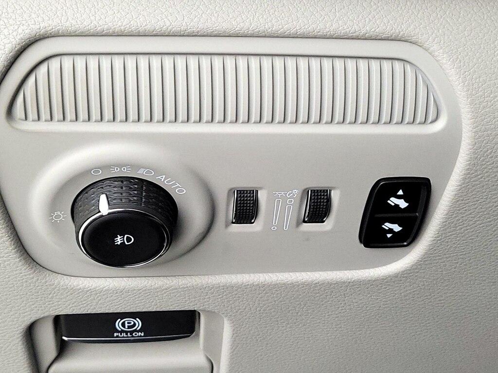 used 2022 Jeep Wagoneer car, priced at $47,998