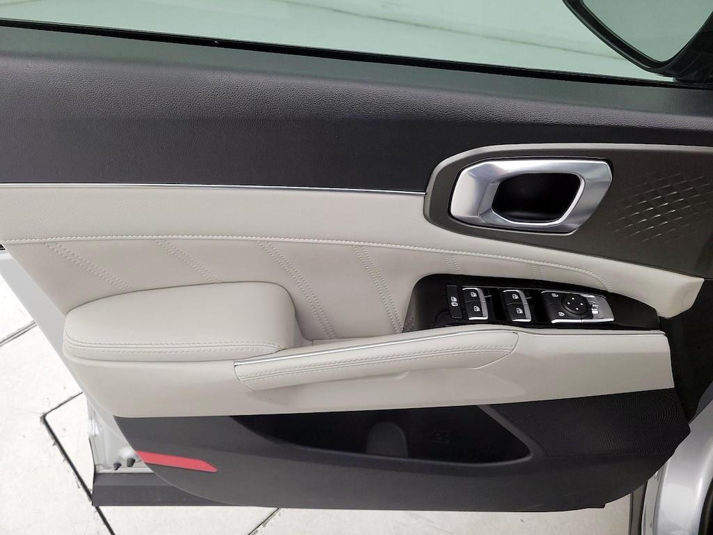 used 2022 Kia Sorento car, priced at $29,998