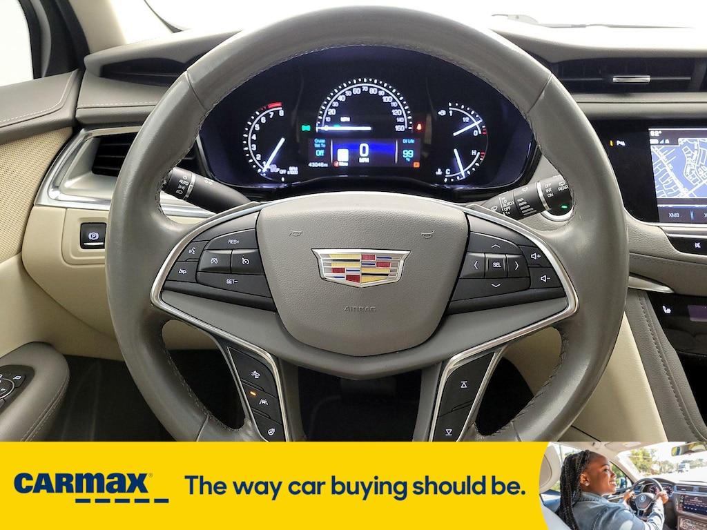 used 2019 Cadillac XT5 car, priced at $24,998