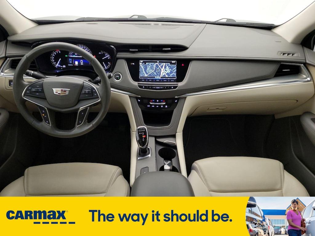used 2019 Cadillac XT5 car, priced at $24,998
