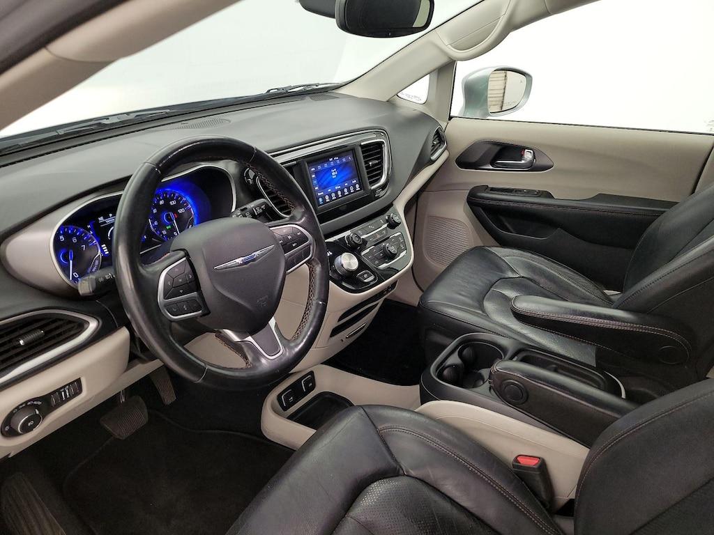 used 2020 Chrysler Pacifica car, priced at $22,998