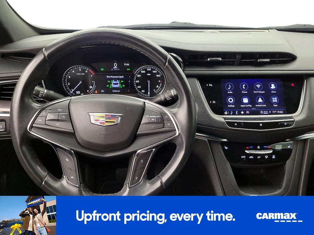 used 2021 Cadillac XT5 car, priced at $23,998