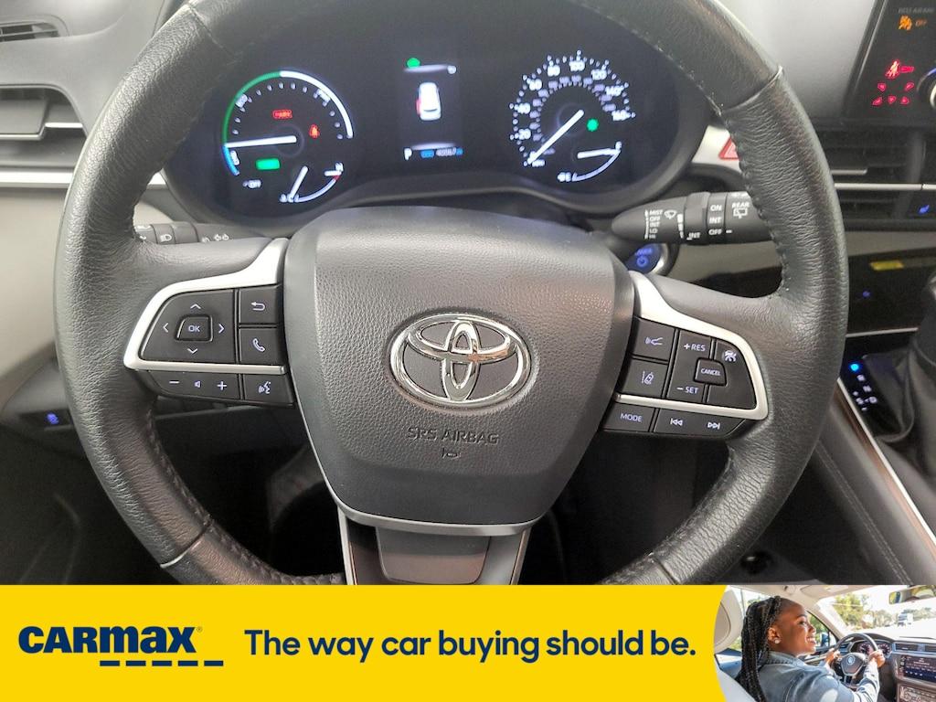 used 2022 Toyota Sienna car, priced at $40,998