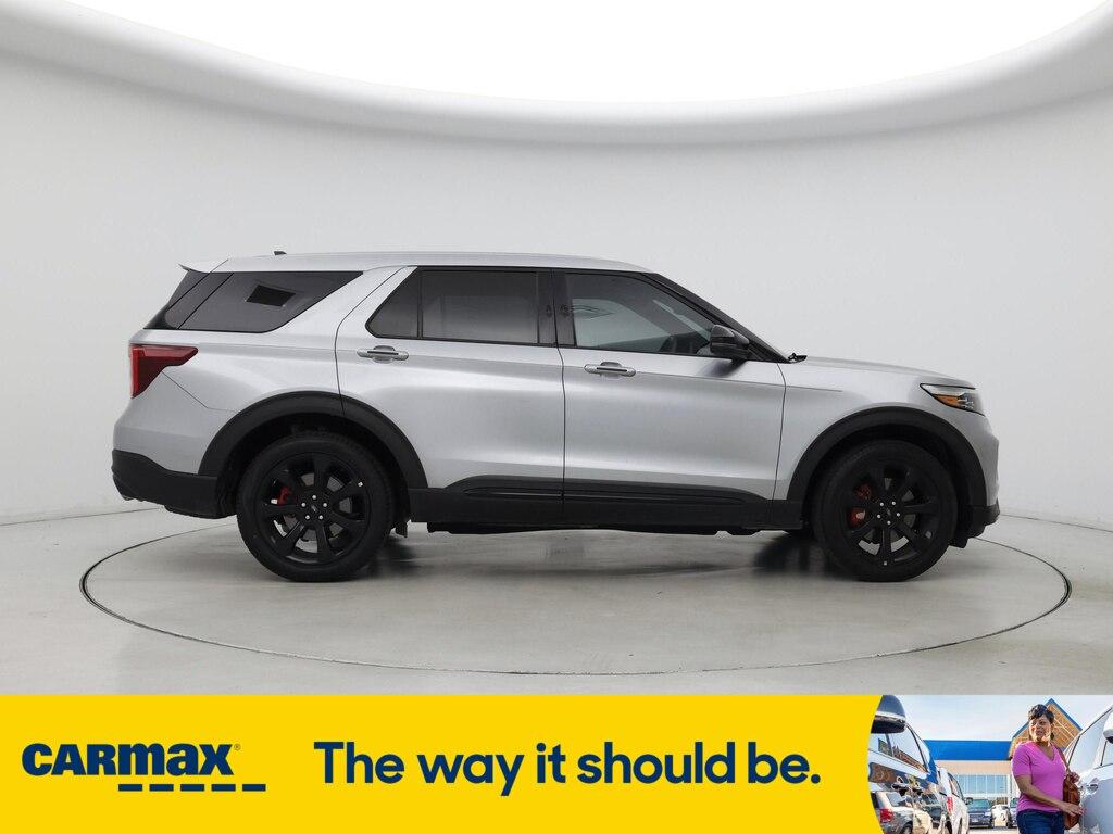 used 2022 Ford Explorer car, priced at $43,998